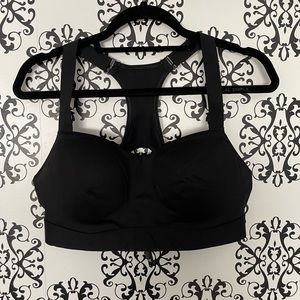 PINK Active Ultimate Push Up Sports Bra - Size XL